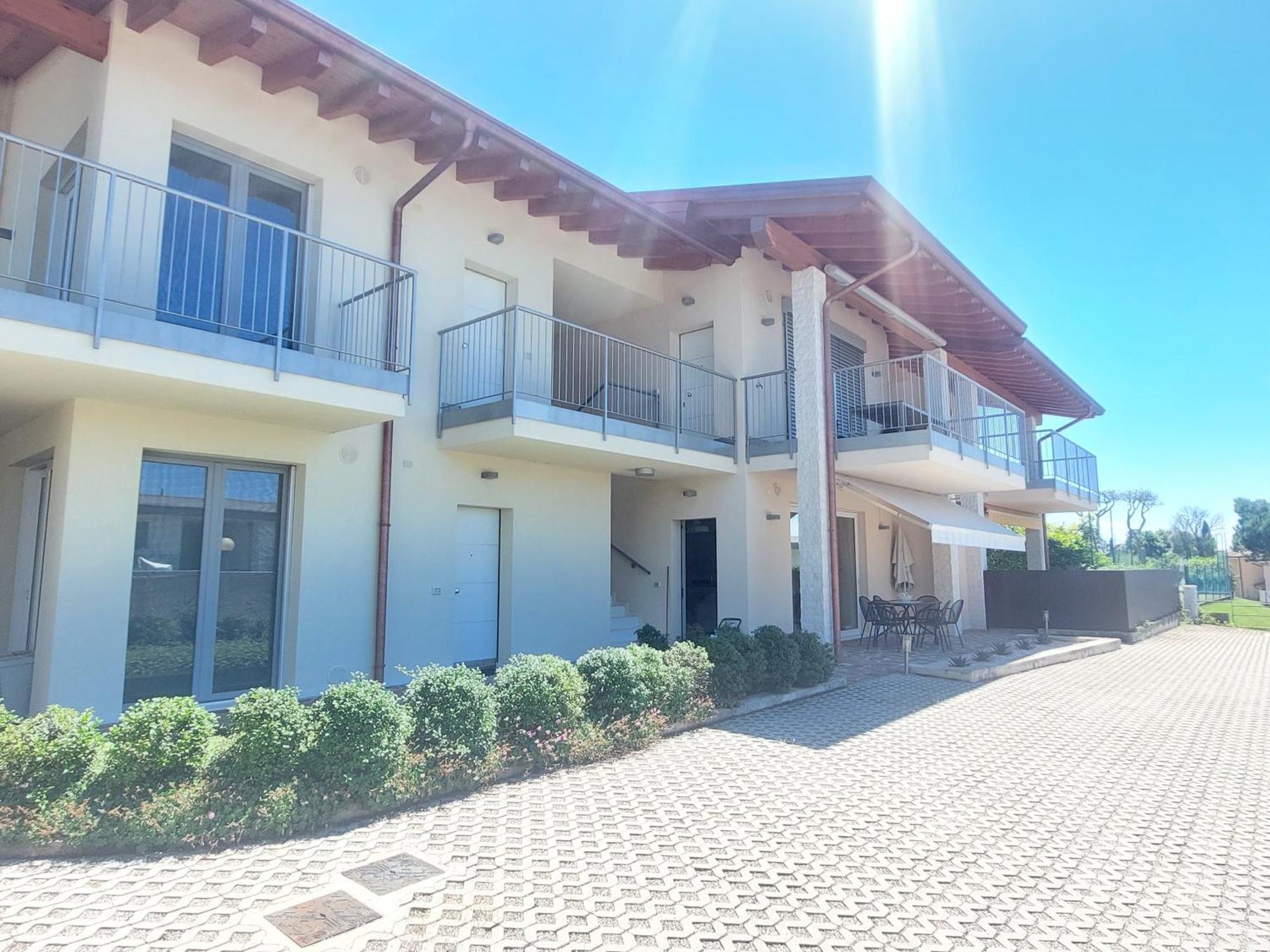 Apartment Brezza Di Lago - Regarda Travel Lazise Exterior photo